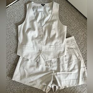 Express Cream Top Vest and Shorts